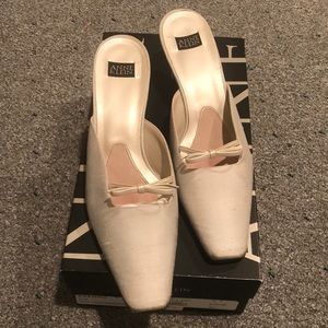 Vintage shantung mules!